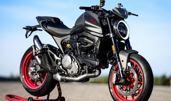 Ducati Monster dobija SP tretman za 2023, premijera uskoro