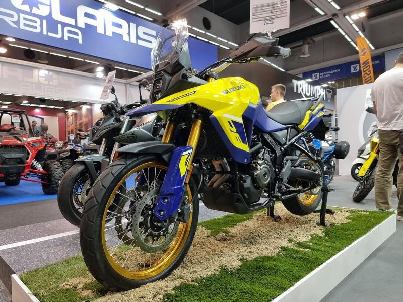 Suzuki V-Strom 800 DE predstavljen na MotoPassion sajmu