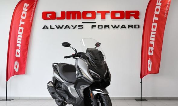 QJMotor skuteri na sajmu MotoPassion 2024