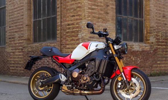 Yamaha XSR900 spremna za novu godinu